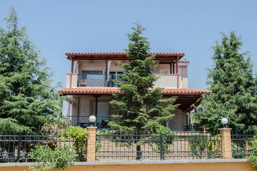 Paressa'S House Διαμέρισμα Νικήτη Εξωτερικό φωτογραφία